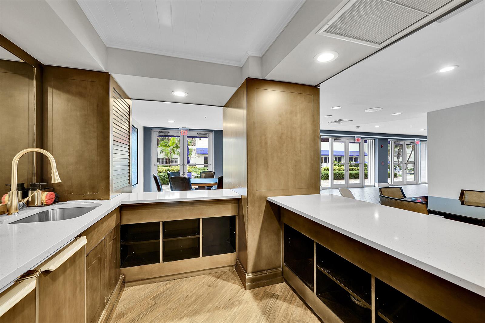 Photo of 6051 Ocean  #607, Hollywood, Florida, 33019 - 18 party room 4