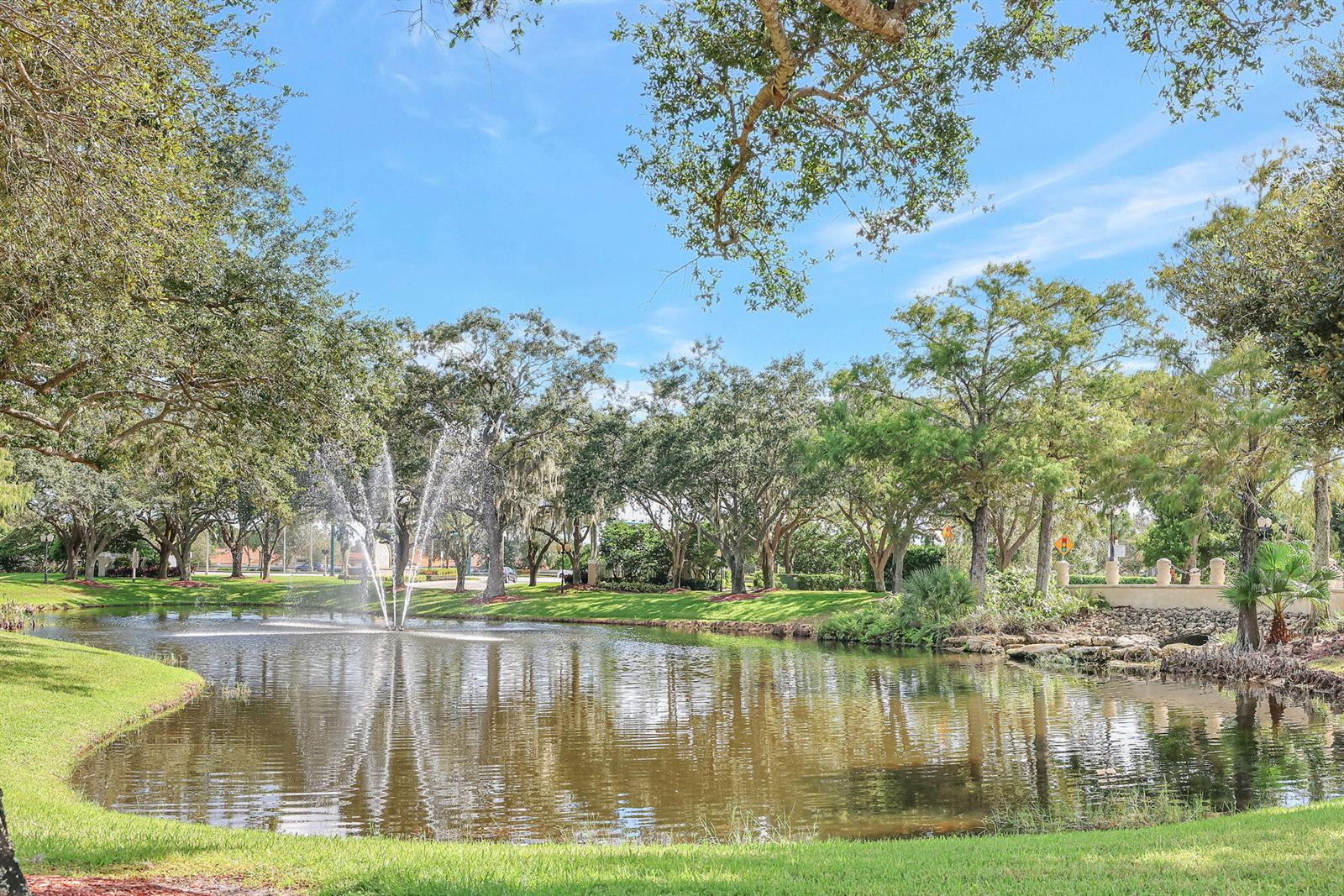 2433 2 /  1374 sq. ft. $ 2026-06-22 0 foto