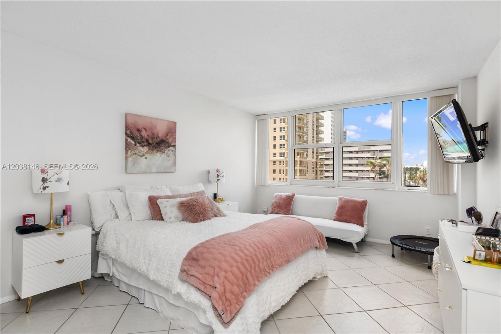 Photo of 2030 Ocean Dr #307, Hallandale Beach, Florida, 33009 -
