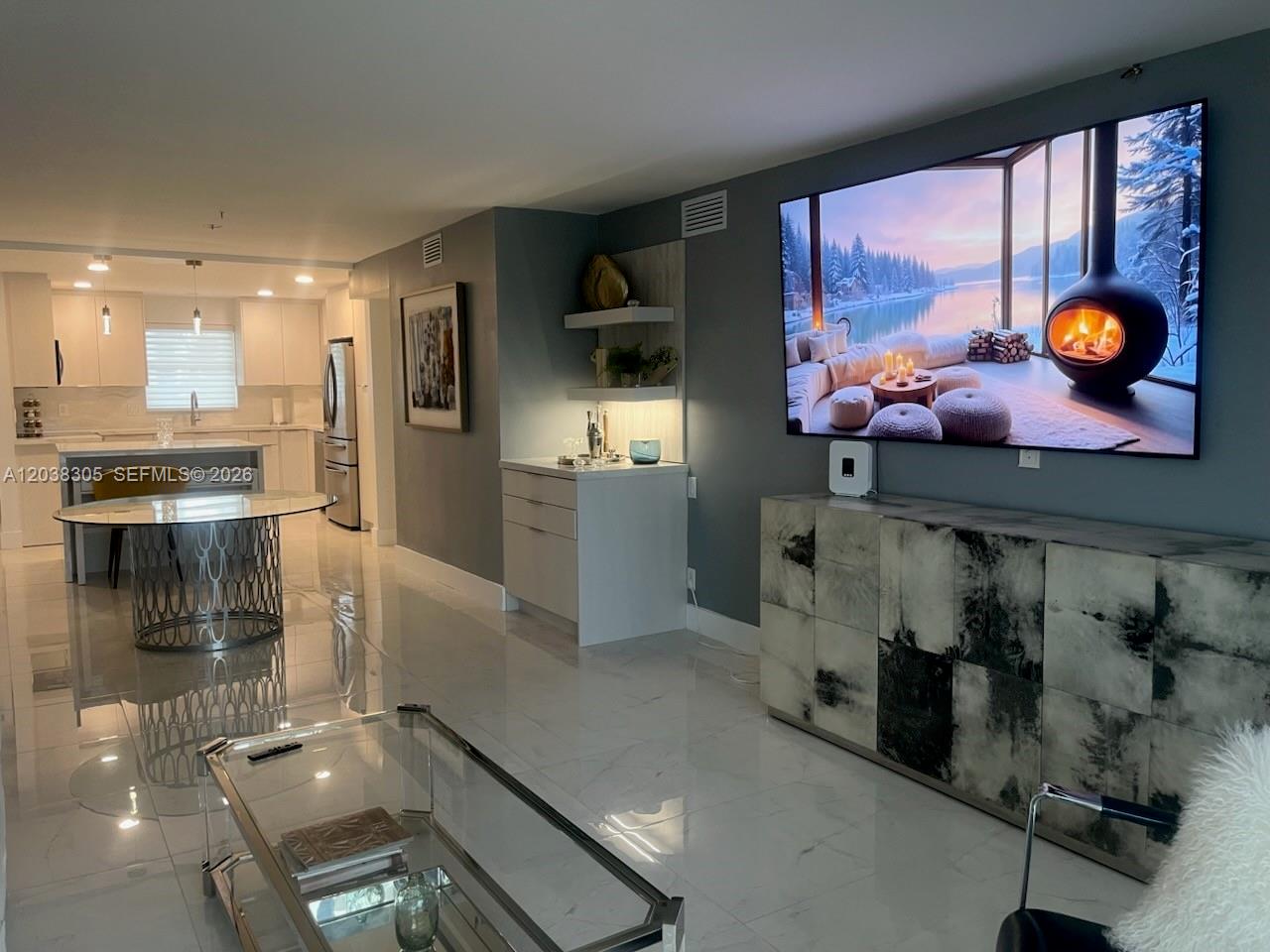 204 2 / 2 1200 sq. ft. $ 2026-06-28 0 Photo