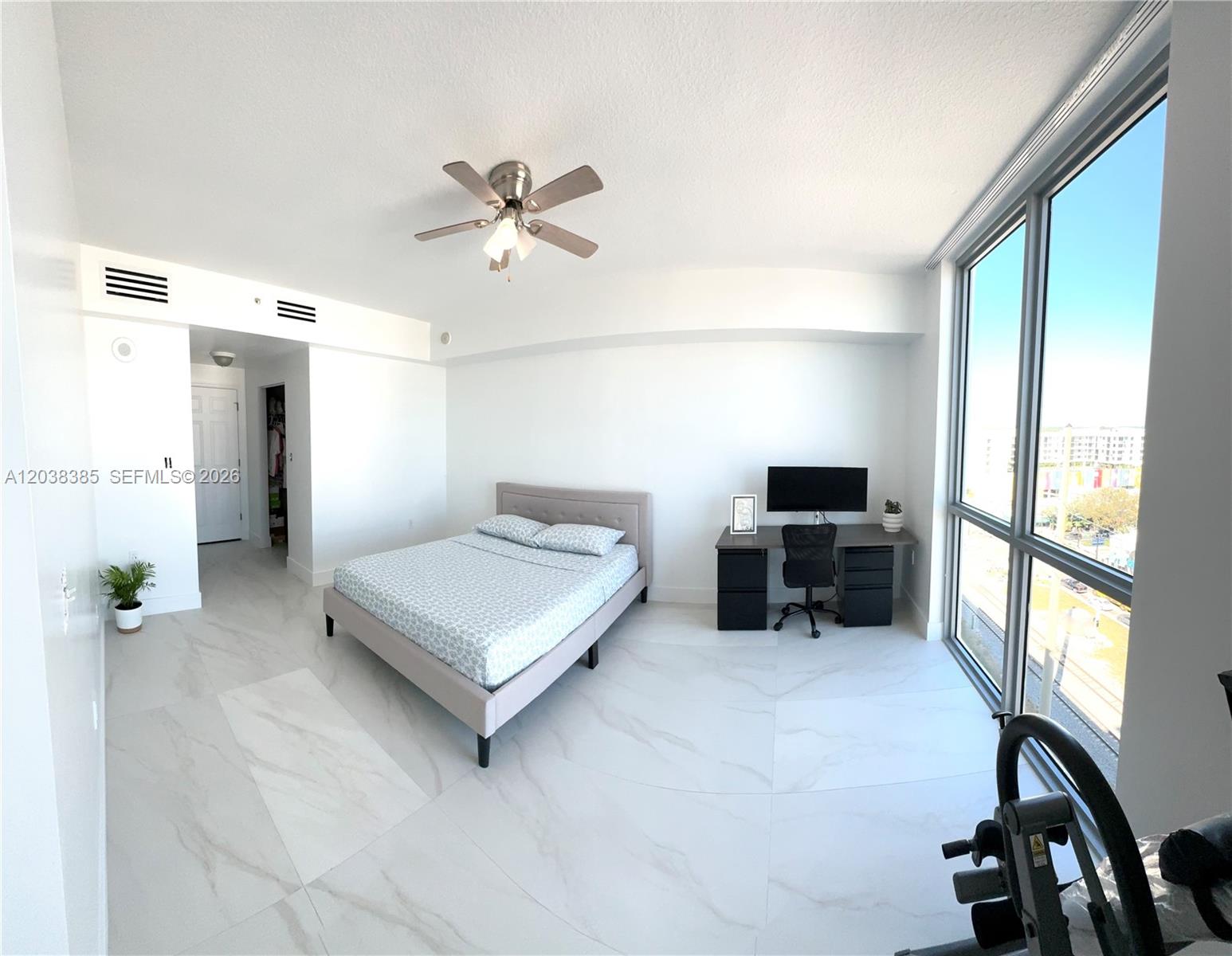 Photo of 140 Dixie Hwy  #921, Hollywood, Florida, 33020 - 