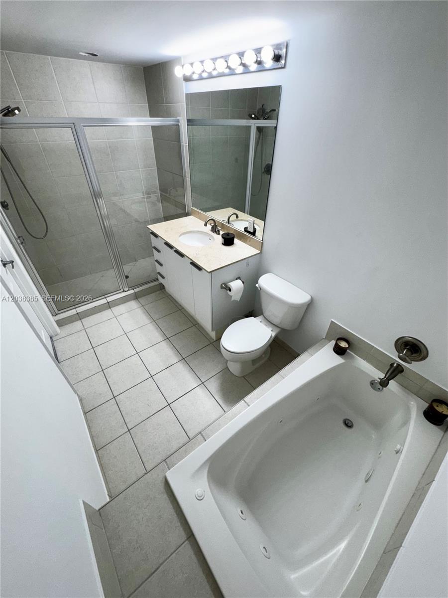 Photo of 140 Dixie Hwy  #921, Hollywood, Florida, 33020 - 