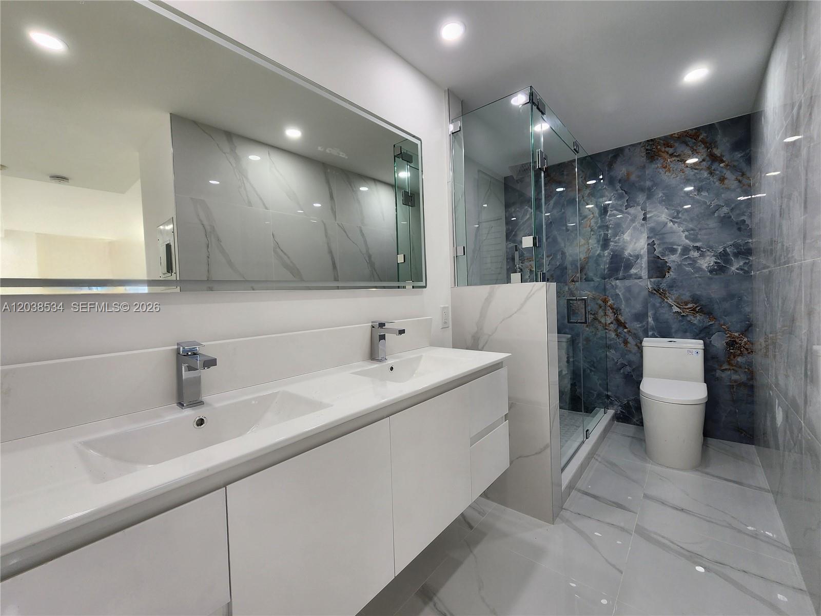 Photo of 3505 Ocean Dr  #716, Hollywood, Florida, 33019 - 