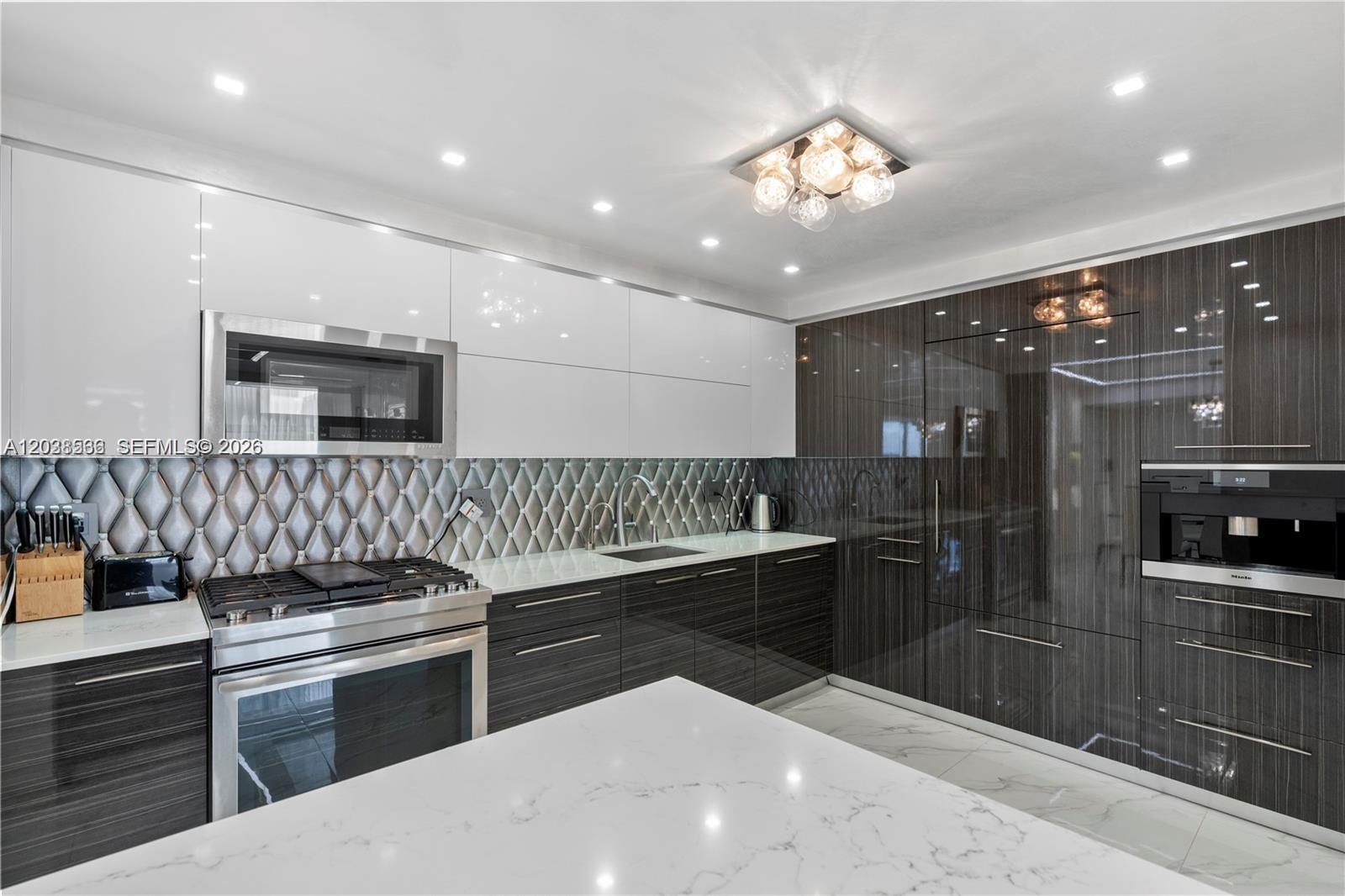 Photo of 2030 Ocean Dr #2127, Hallandale Beach, Florida, 33009 -
