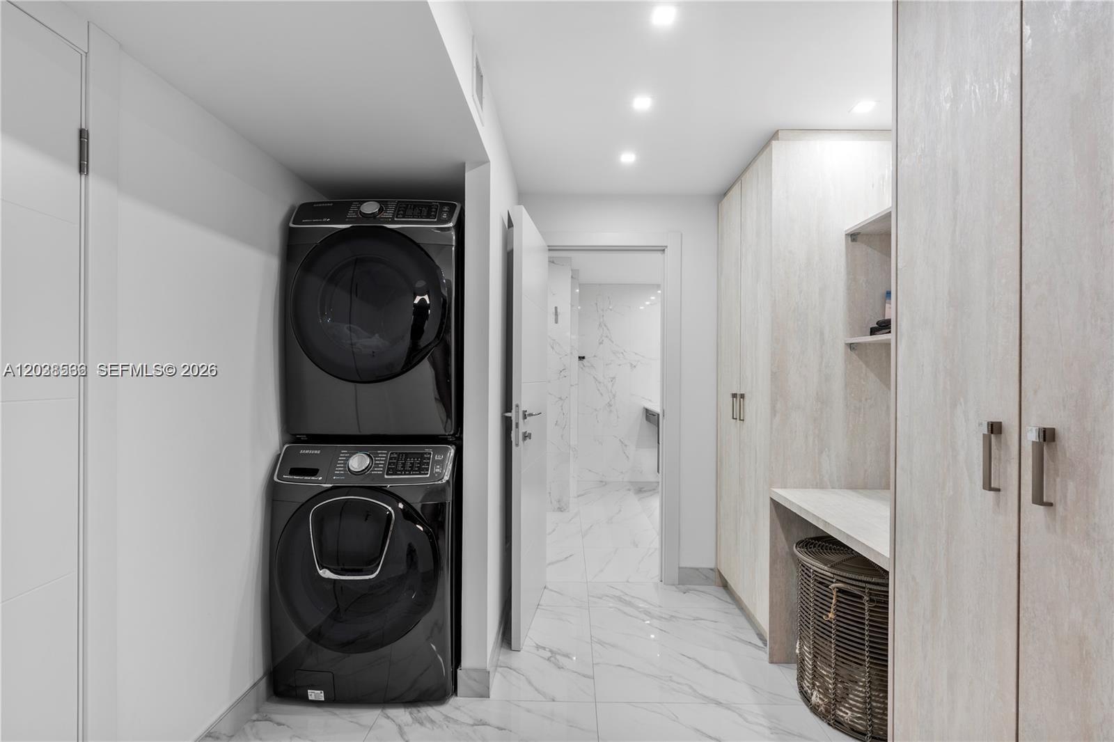 Photo of 2030 Ocean Dr #2127, Hallandale Beach, Florida, 33009 - Primary Bedroom