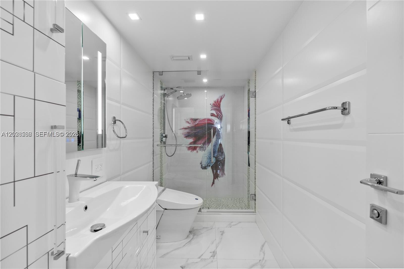 Photo of 2030 Ocean Dr #2127, Hallandale Beach, Florida, 33009 - 2nd Bathroom