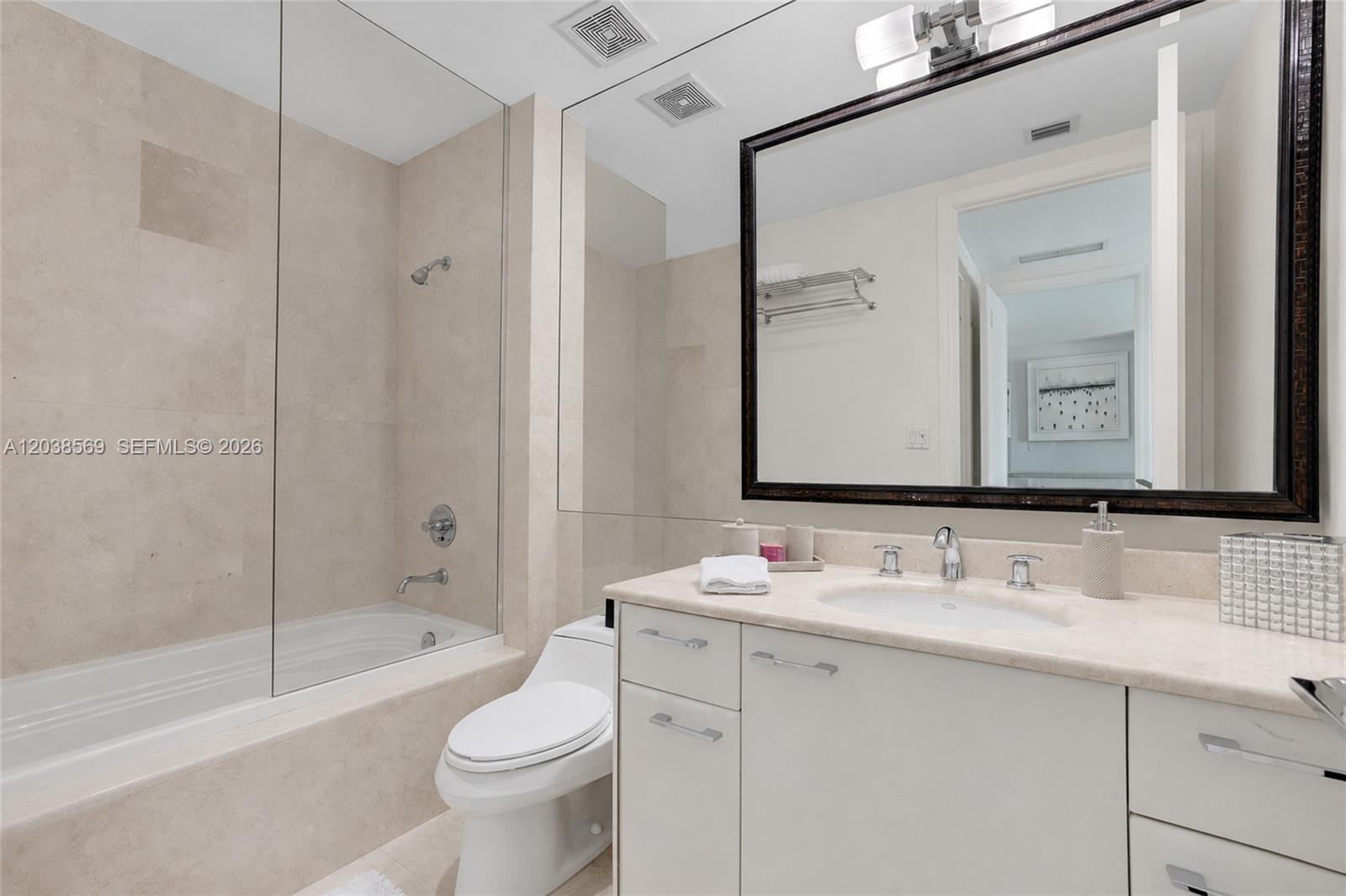 Photo of 20155 38th Ct #1802, Aventura, Florida, 33180 -