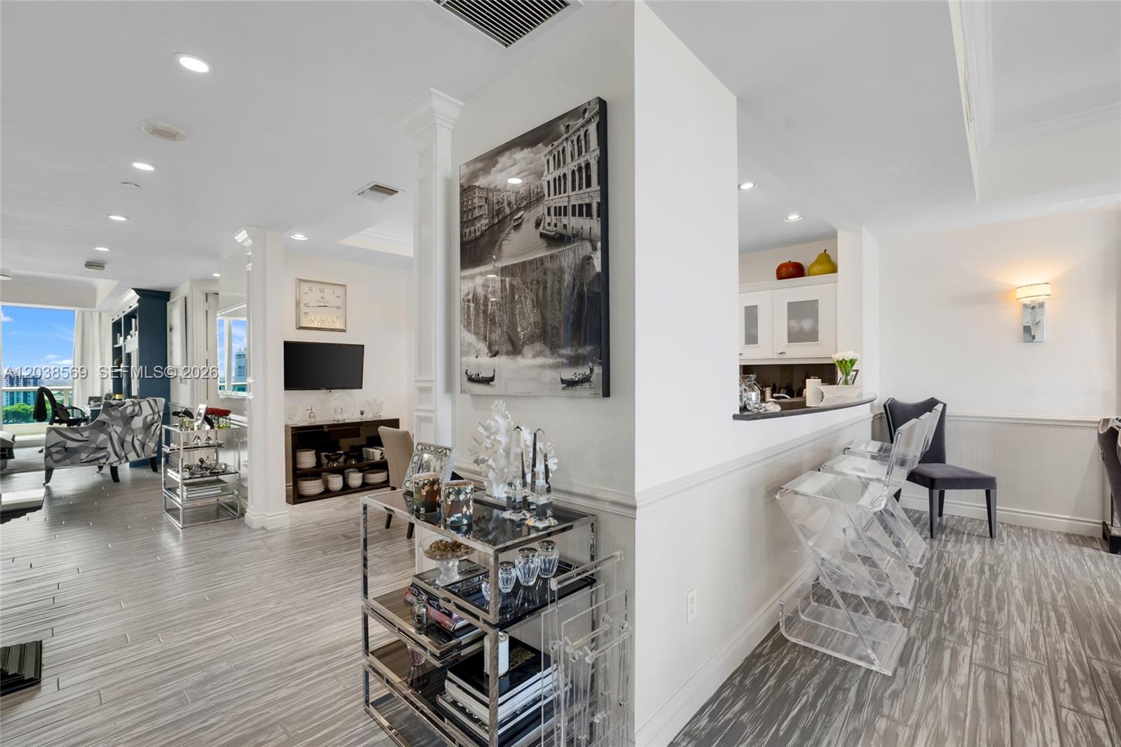Photo of 20155 38th Ct #1802, Aventura, Florida, 33180 -