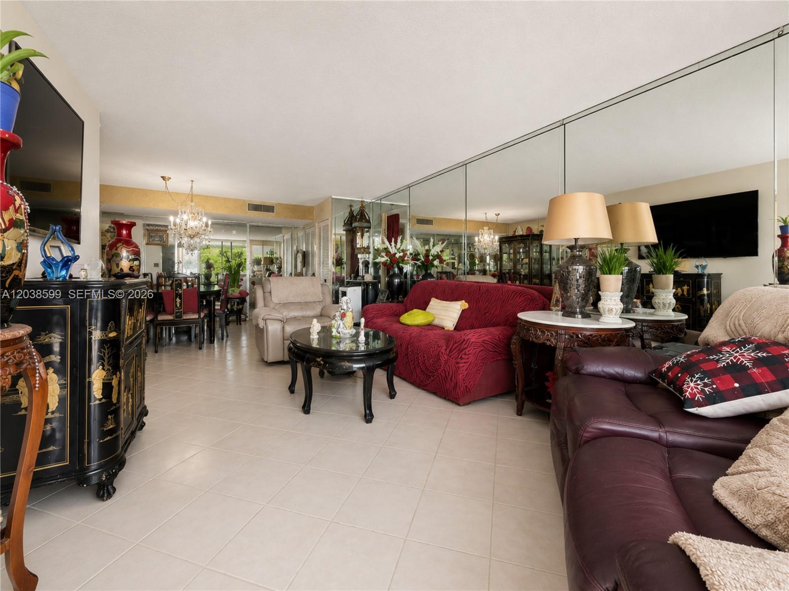 M18 2 / 2 1294 sq. ft. $ 2026-06-17 0 foto