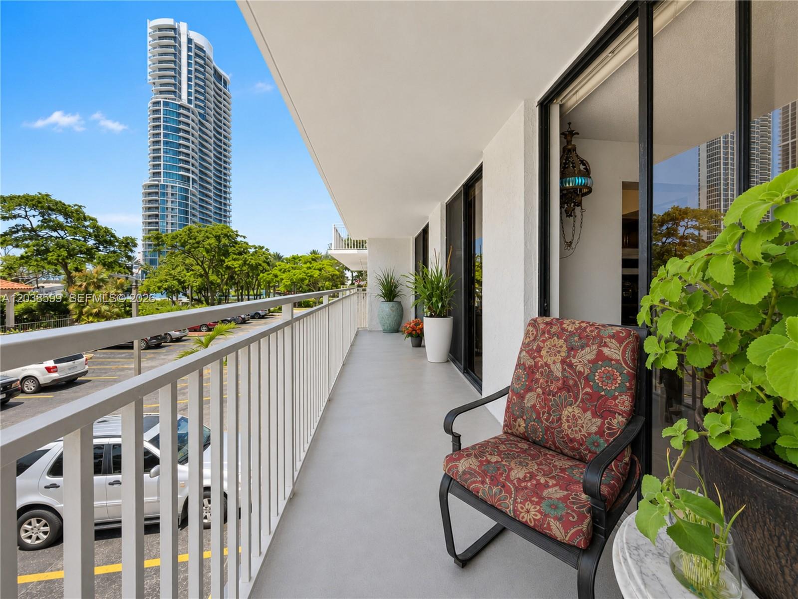 M18 2 / 2 1294 sq. ft. $ 2026-06-17 0 foto