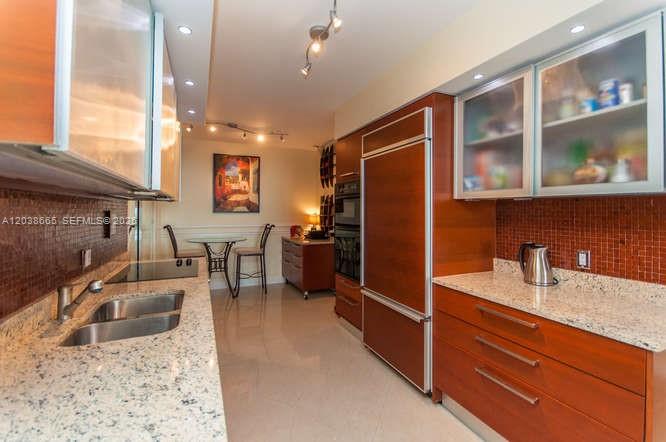 3103 3 / 3 1841 sq. ft. $ 2026-06-17 0 foto