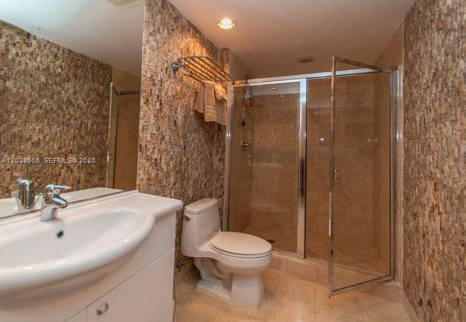 3103 3 / 3 1841 sq. ft. $ 2026-06-17 0 foto