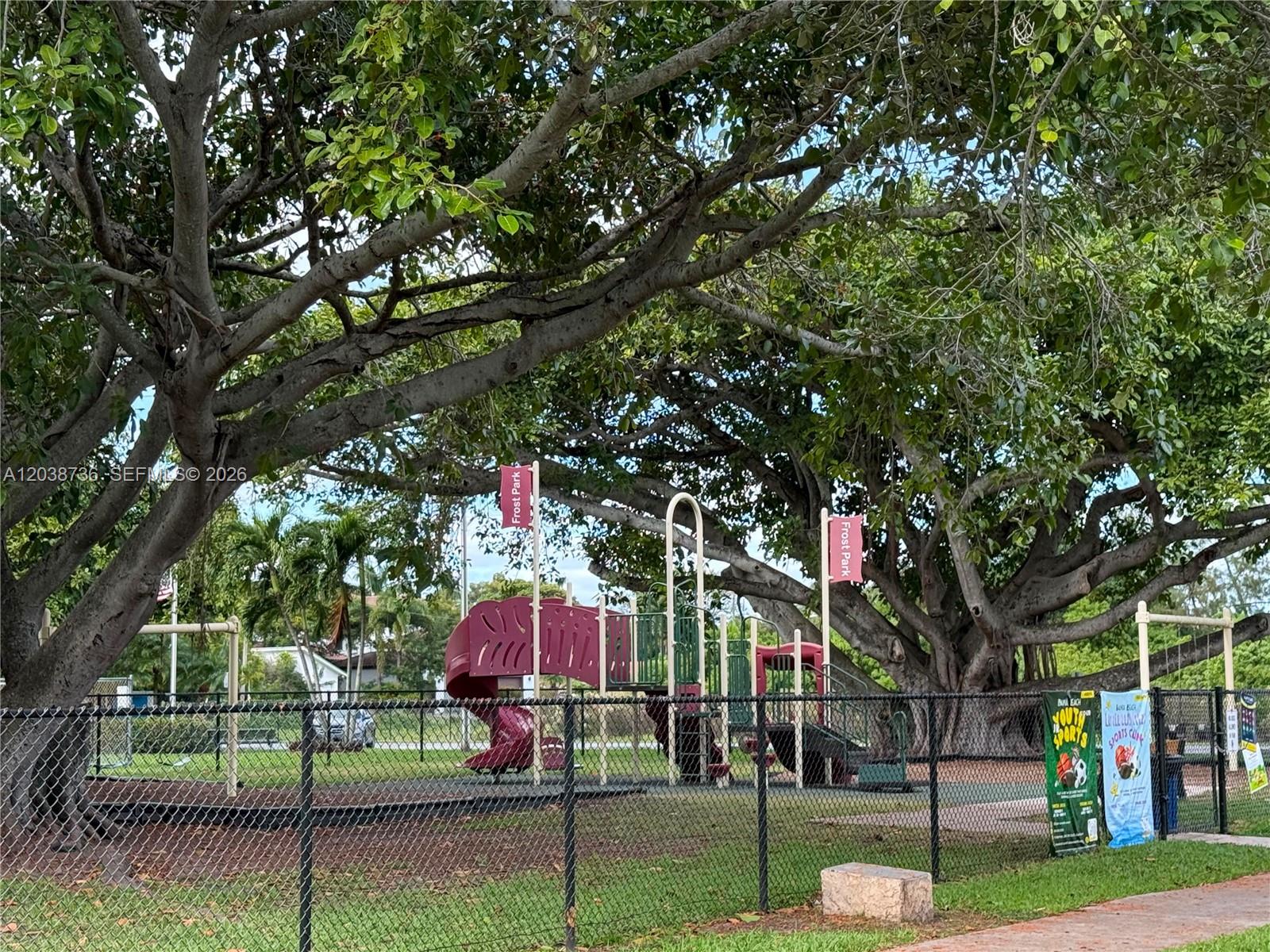 205 1 / 1 703 sq. ft. $ 2026-06-17 0 Photo