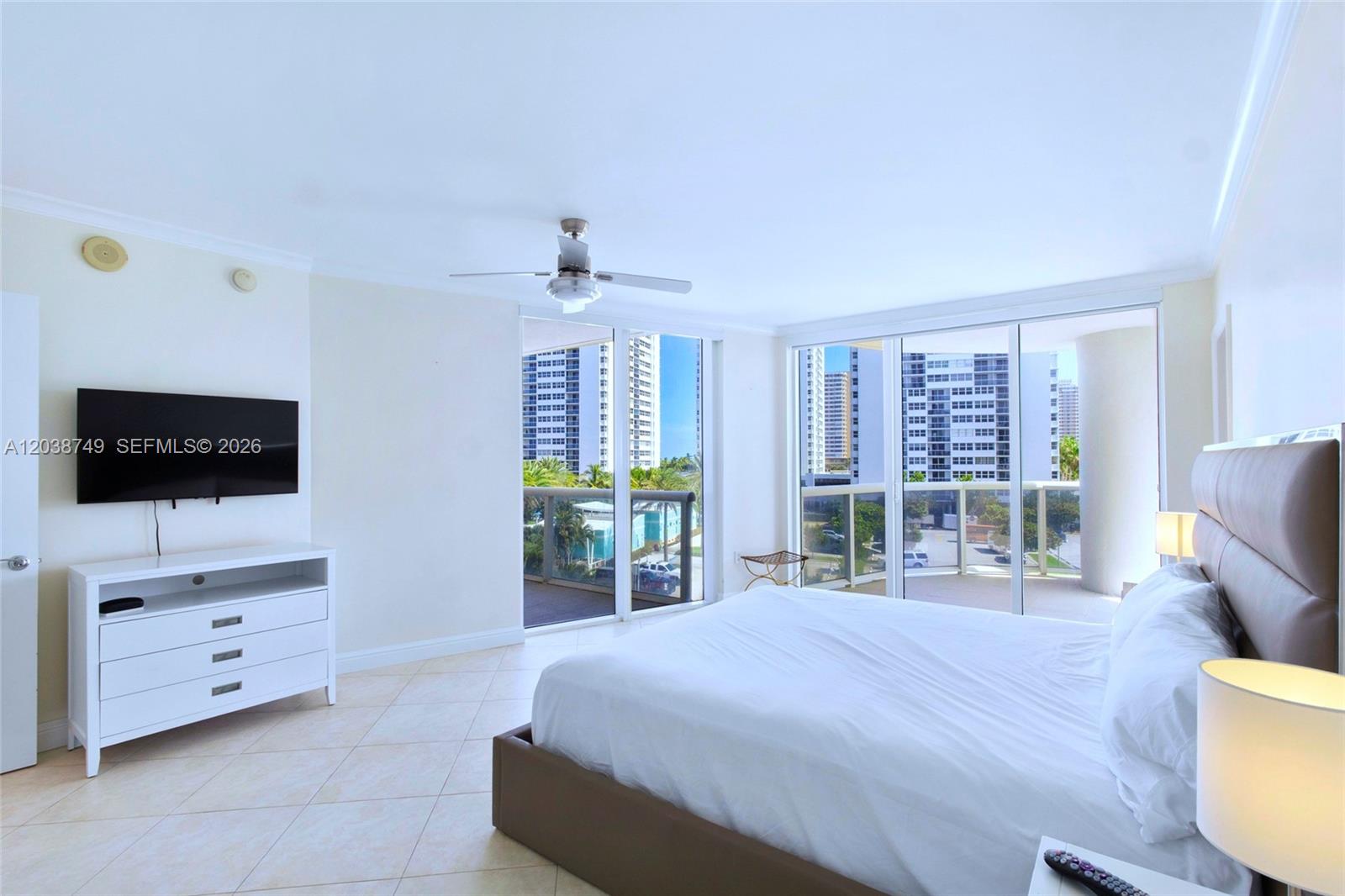 405 2 / 2 1782 sq. ft. $ 2026-06-17 0 foto