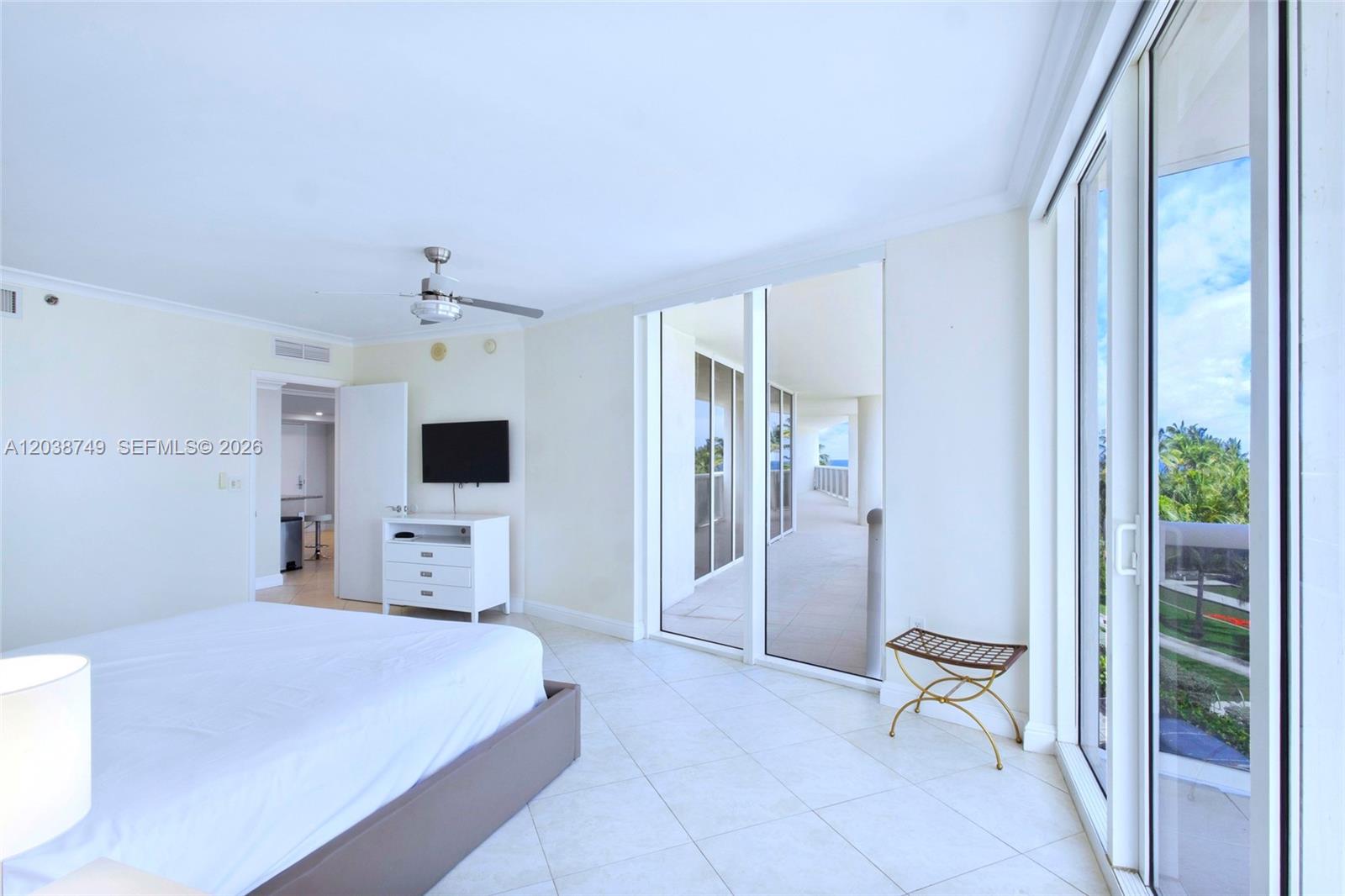 405 2 / 2 1782 sq. ft. $ 2026-06-17 0 foto