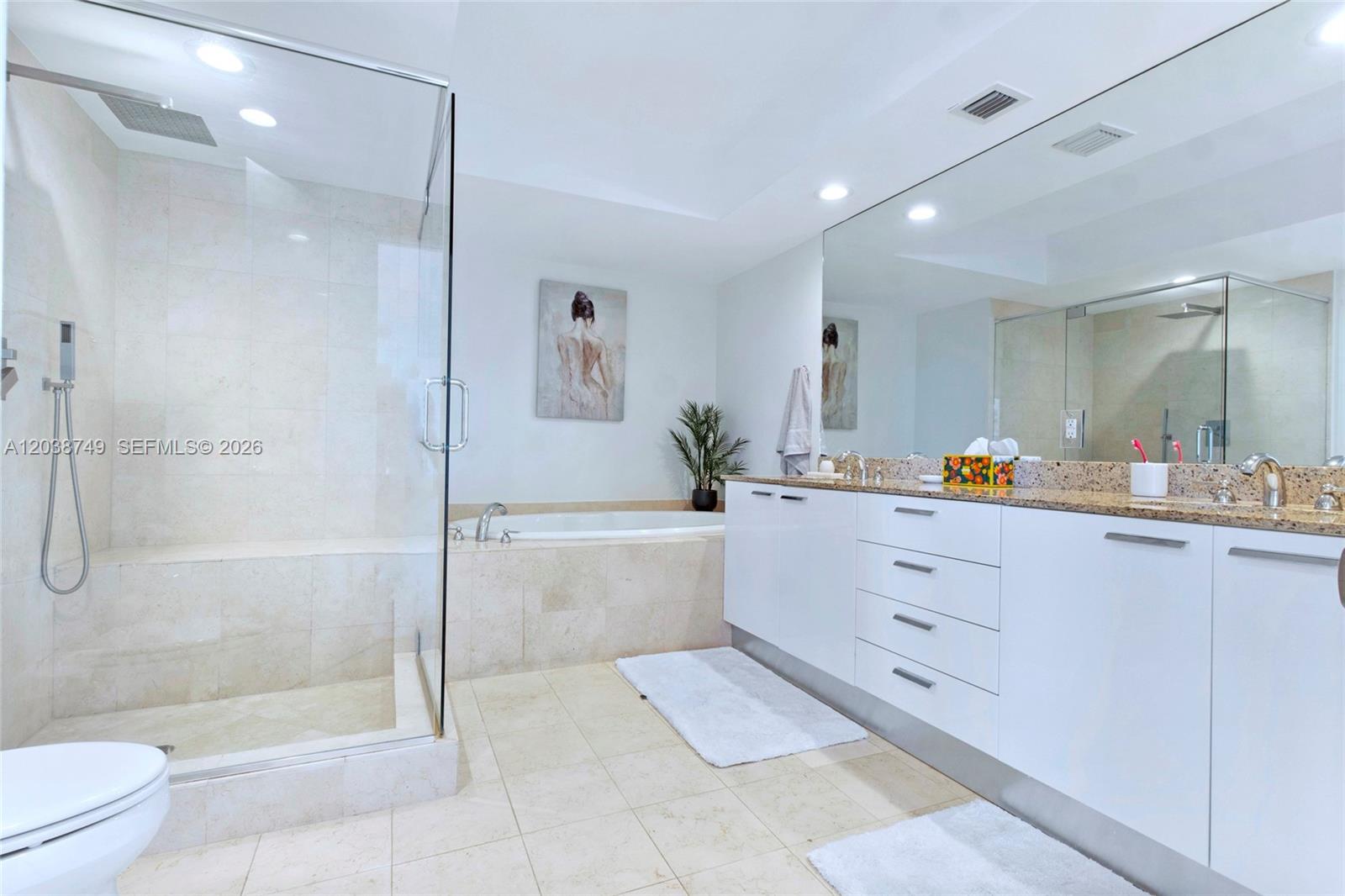 405 2 / 2 1782 sq. ft. $ 2026-06-17 0 foto
