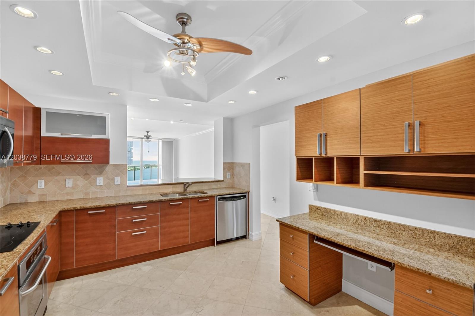 Photo of 3330 190th St  #1611, Aventura, Florida, 33180 - 