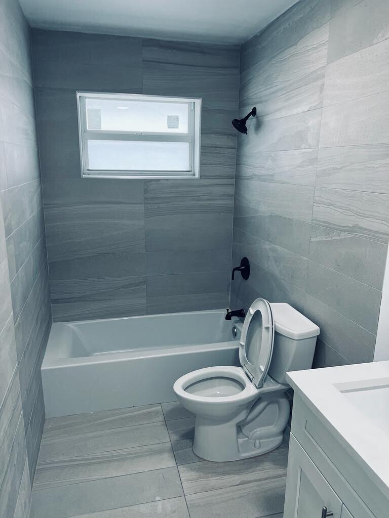 Ver detalles / 0 10529 sq. ft. $ 2026-06-22 0 foto