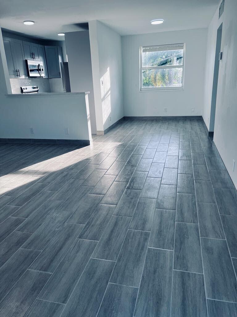 Ver detalles / 0 10529 sq. ft. $ 2026-06-22 0 foto