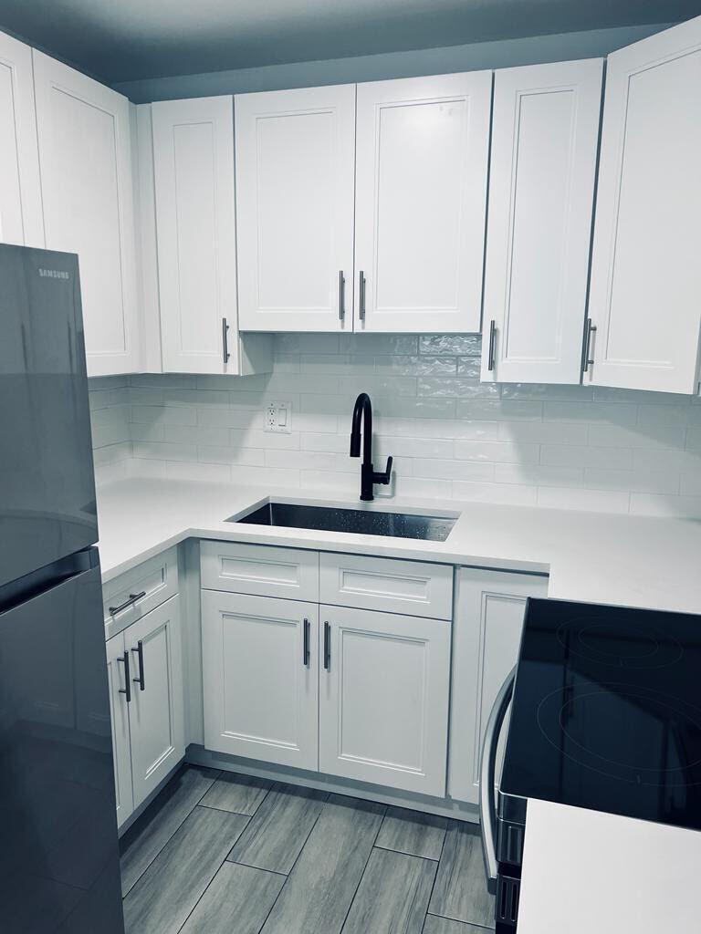 Ver detalles / 0 10529 sq. ft. $ 2026-06-22 0 foto