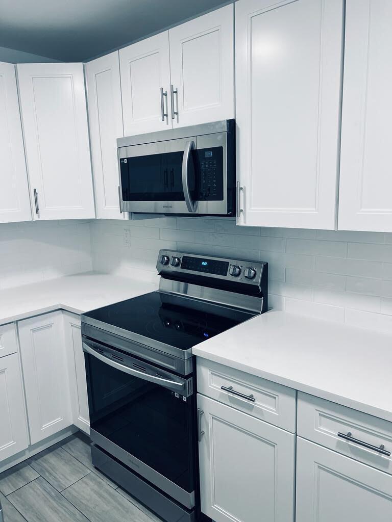 Ver detalles / 0 10529 sq. ft. $ 2026-06-22 0 foto