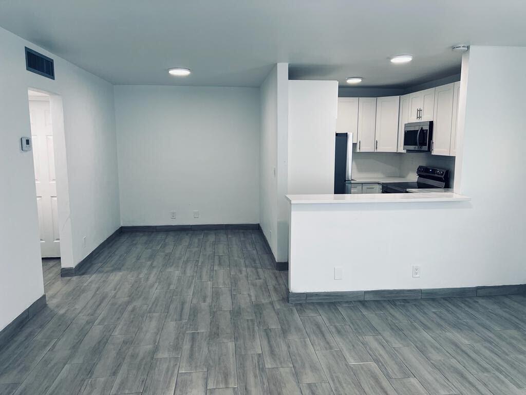 Ver detalles / 0 10529 sq. ft. $ 2026-06-22 0 foto