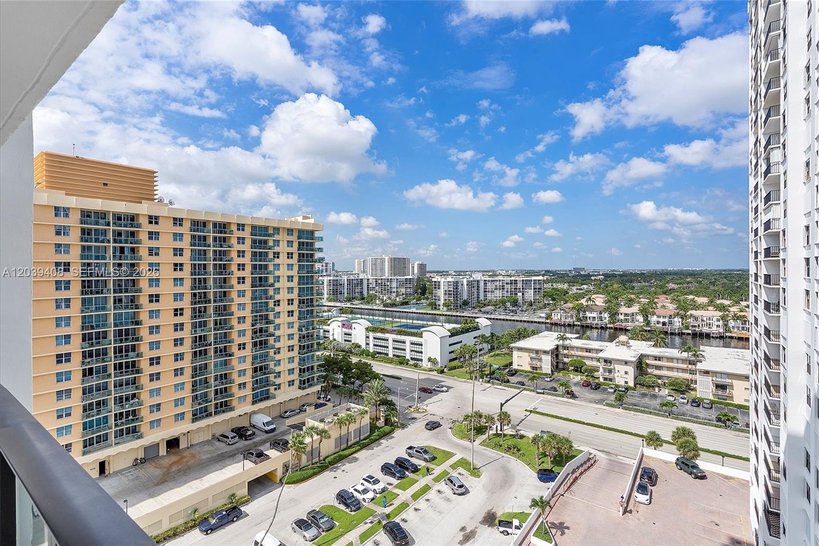 Photo of 2301 Ocean Dr  #1406, Hollywood, Florida, 33019 - 
