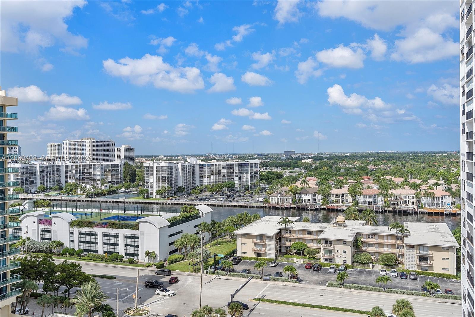 Photo of 2301 Ocean Dr  #1406, Hollywood, Florida, 33019 - 