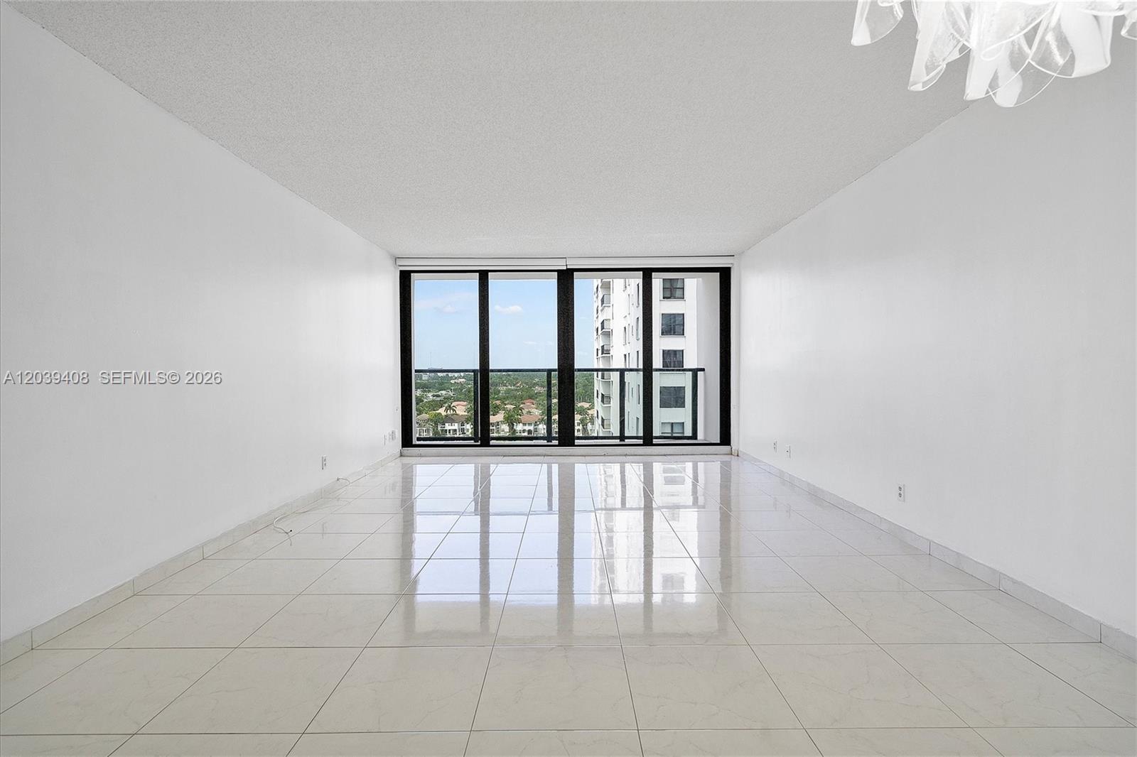 Photo of 2301 Ocean Dr  #1406, Hollywood, Florida, 33019 - 