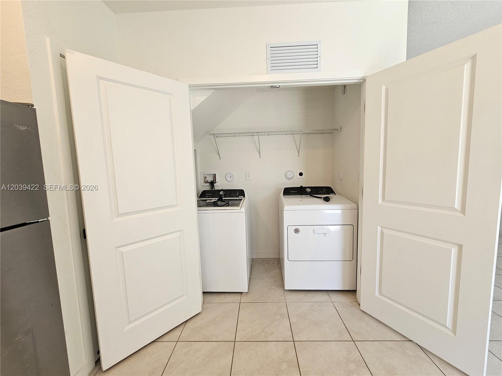 1473 4 / 3 1580 sq. ft. $ 2026-06-18 0 foto