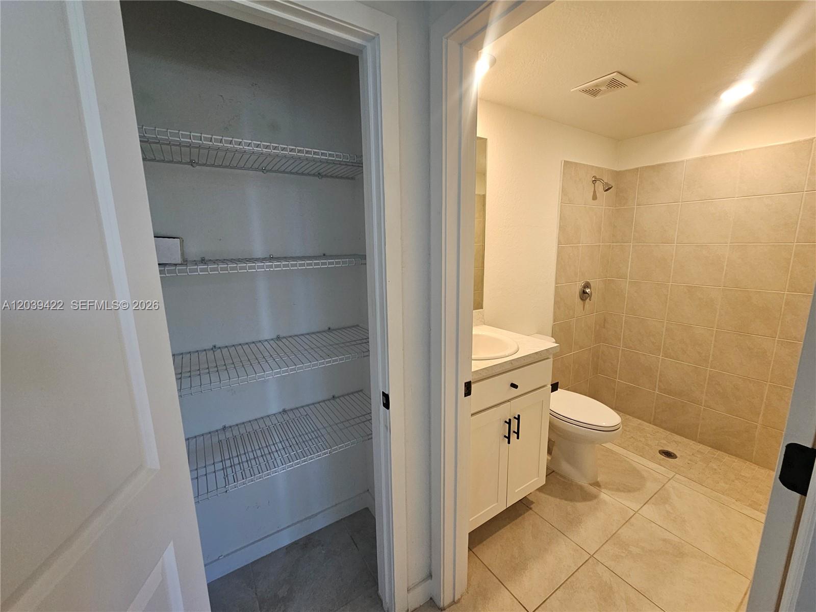 1473 4 / 3 1580 sq. ft. $ 2026-06-18 0 foto