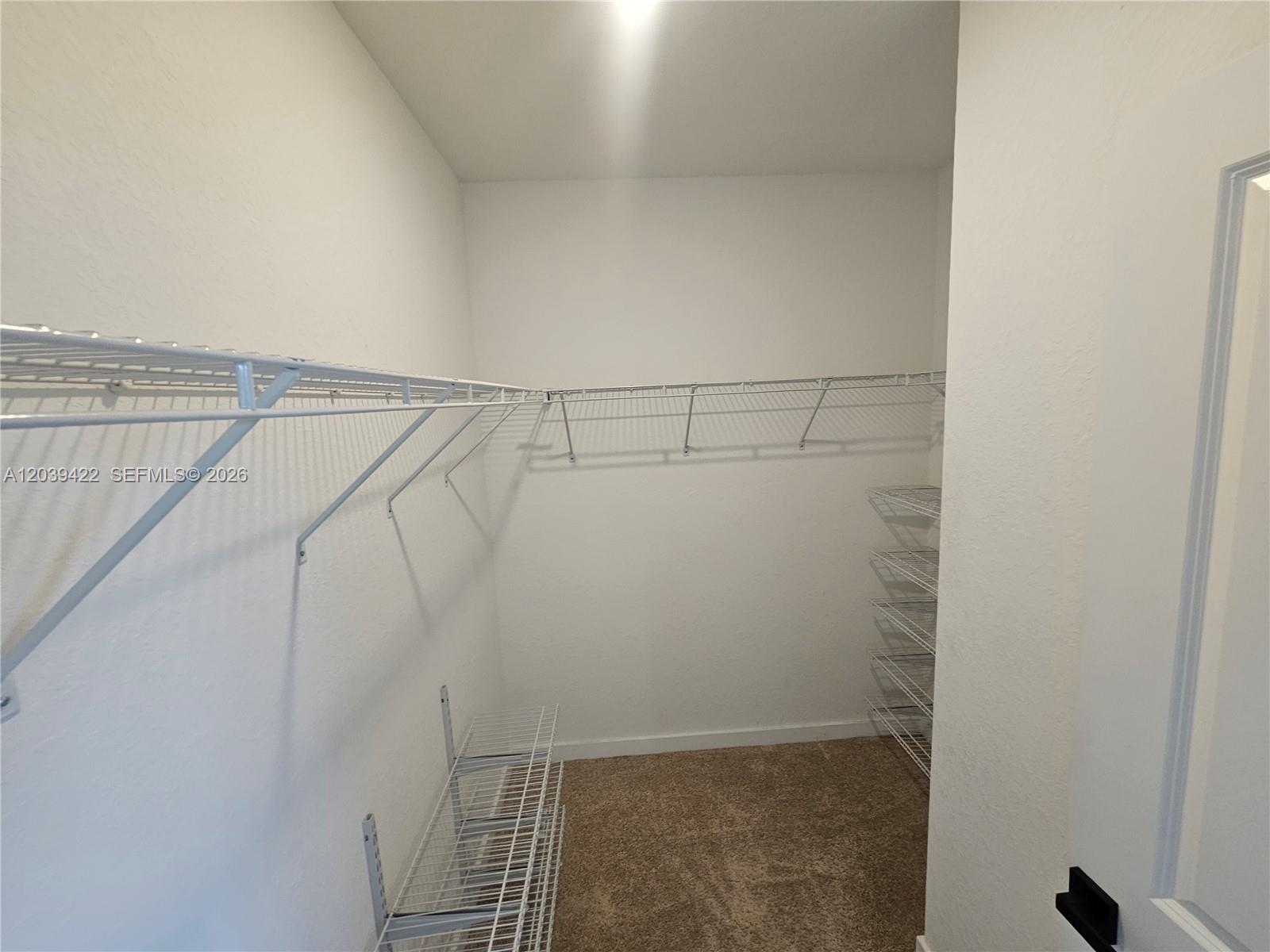 1473 4 / 3 1580 sq. ft. $ 2026-06-18 0 foto