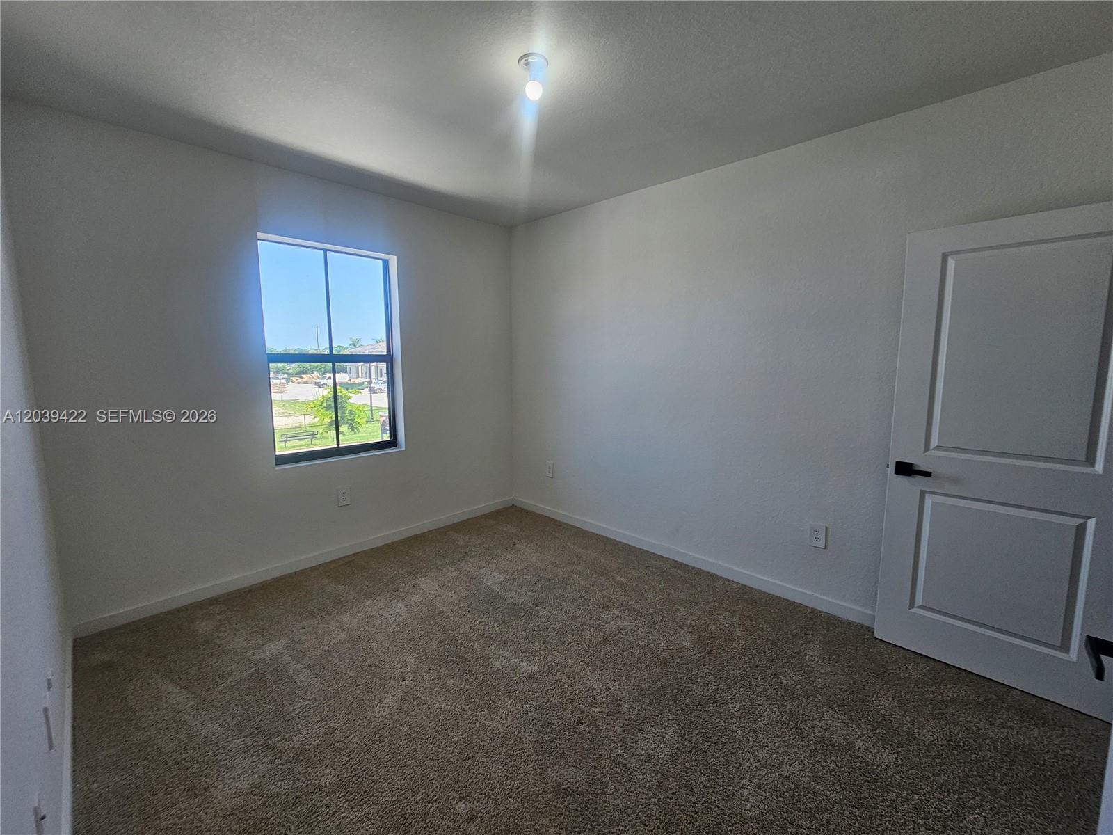 1473 4 / 3 1580 sq. ft. $ 2026-06-18 0 foto