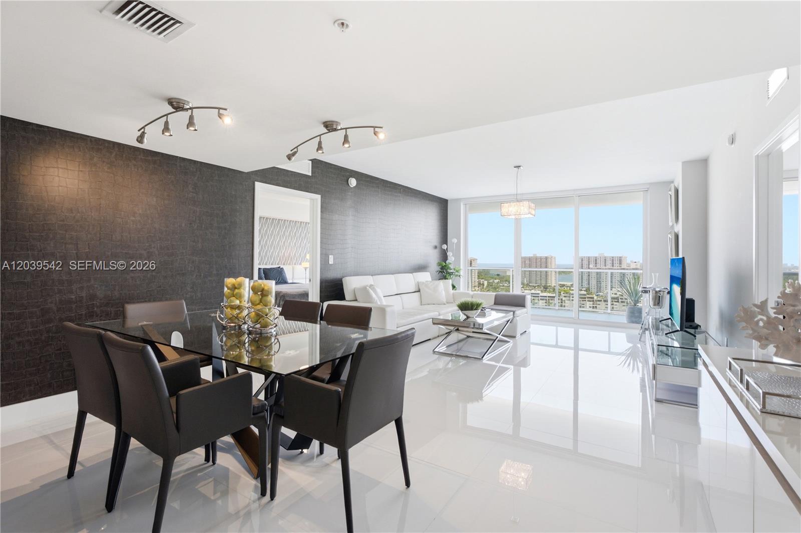 Photo of 400 Sunny Isles Blvd  #1817, Sunny Isles Beach, Florida, 33160 - 