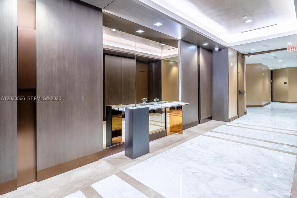 Photo of 19500 Turnberry Way #16B, Aventura, Florida, 33180 -