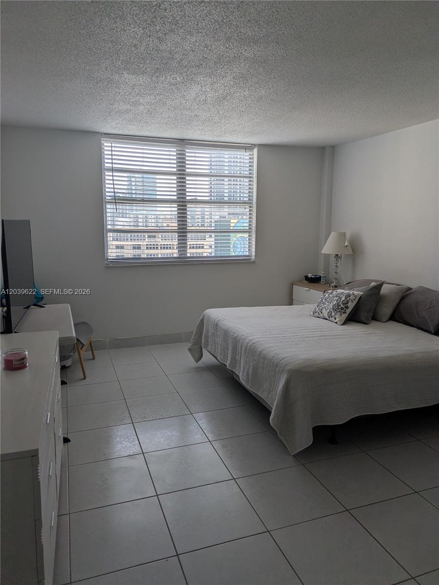 Photo of 1849 Ocean Dr  #1407, Hallandale Beach, Florida, 33009 - 
