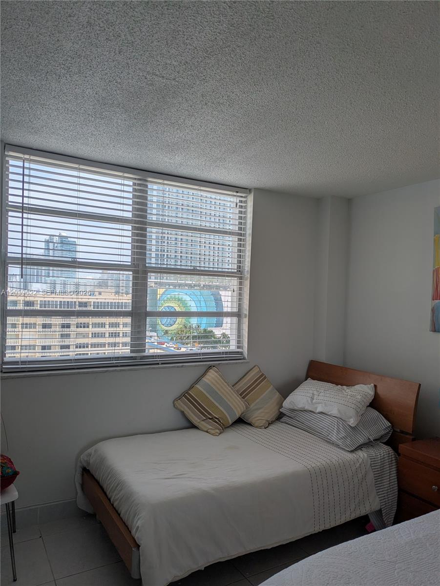 Photo of 1849 Ocean Dr  #1407, Hallandale Beach, Florida, 33009 - 