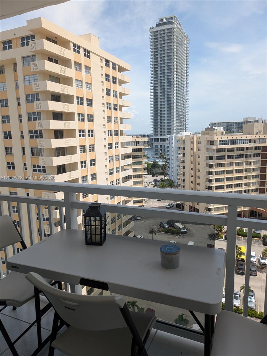 Photo of 1849 Ocean Dr  #1407, Hallandale Beach, Florida, 33009 - 