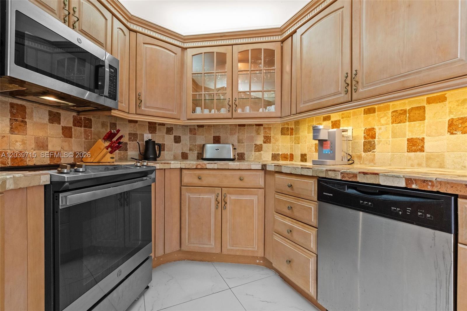 Photo of 3725 Ocean Dr  #1410, Hollywood, Florida, 33019 - 