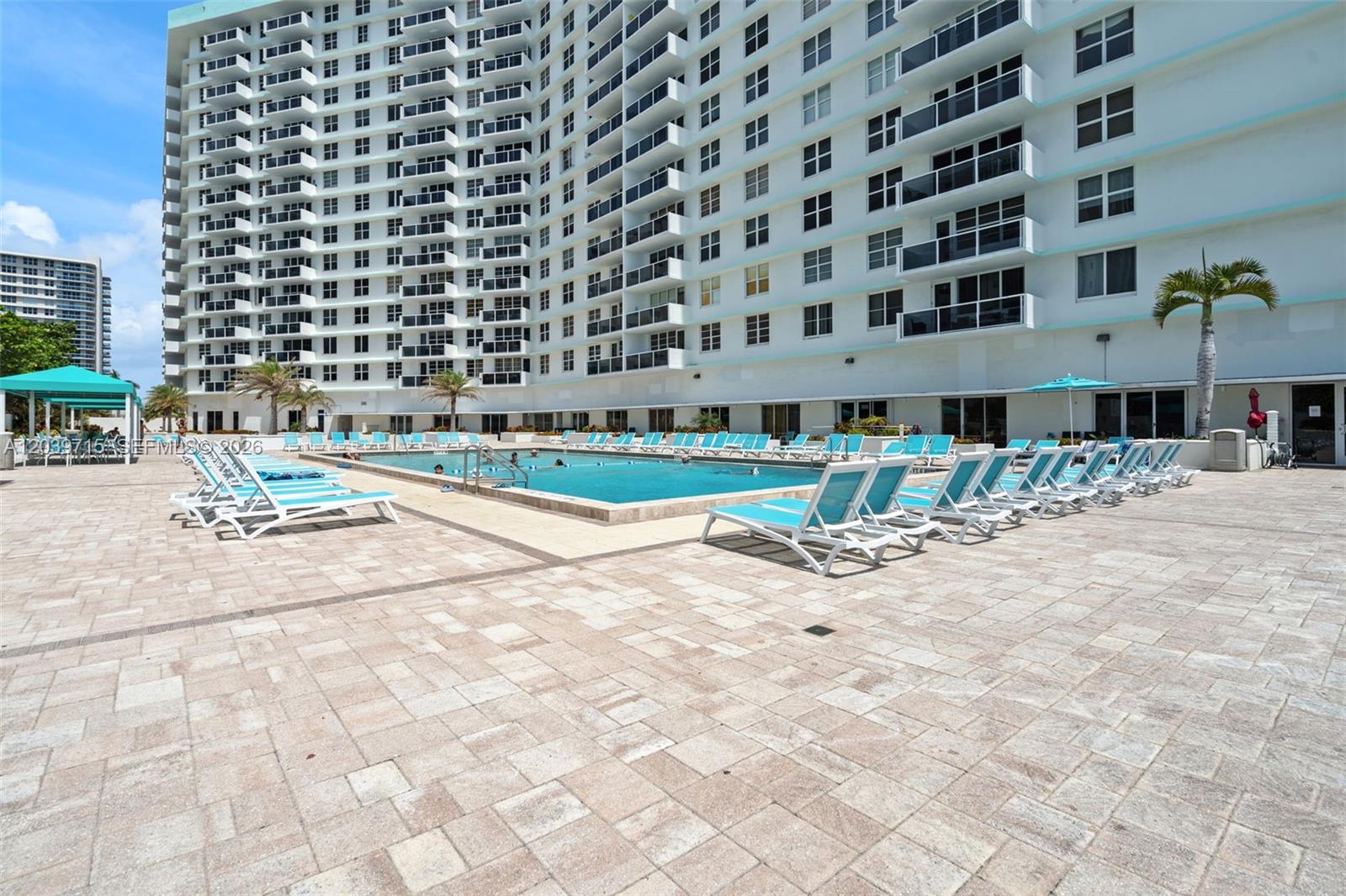 Photo of 3725 Ocean Dr  #1410, Hollywood, Florida, 33019 - 