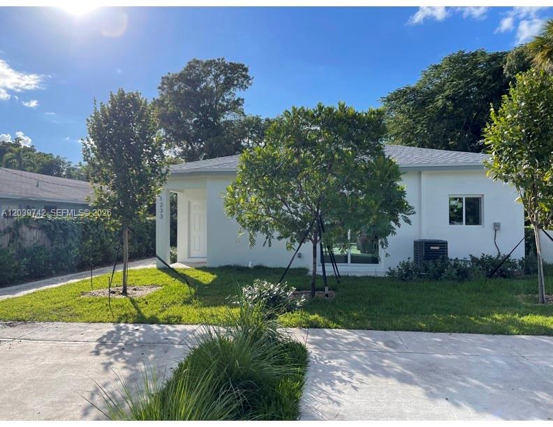 Ver detalles / sq. ft. $ 2026-06-18 0 foto