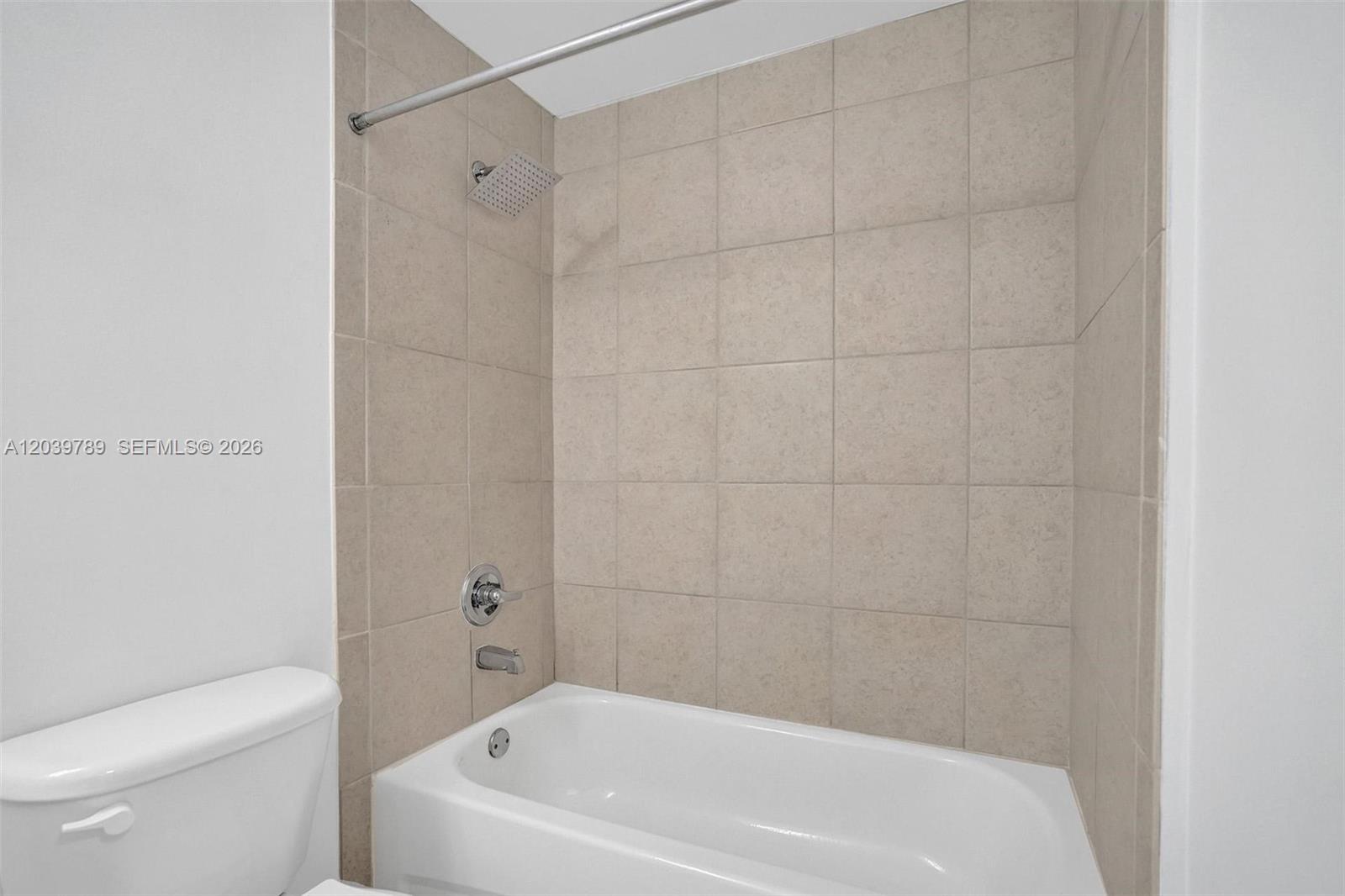 Photo of 140 Dixie Hwy  #803, Hollywood, Florida, 33020 - 