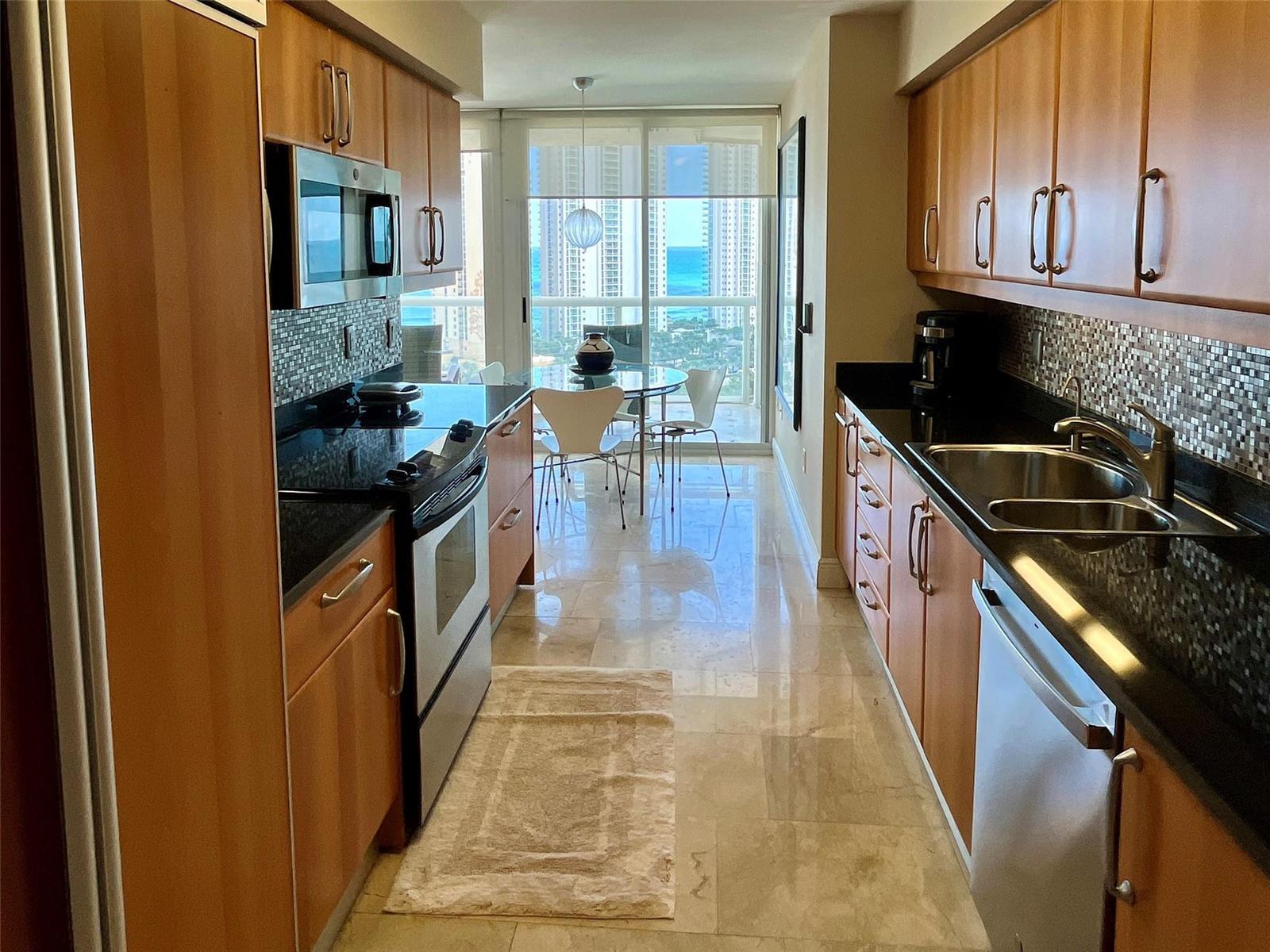 Photo of 16500 Collins  #2052, Sunny Isles Beach, Florida, 33160 - Photo 11