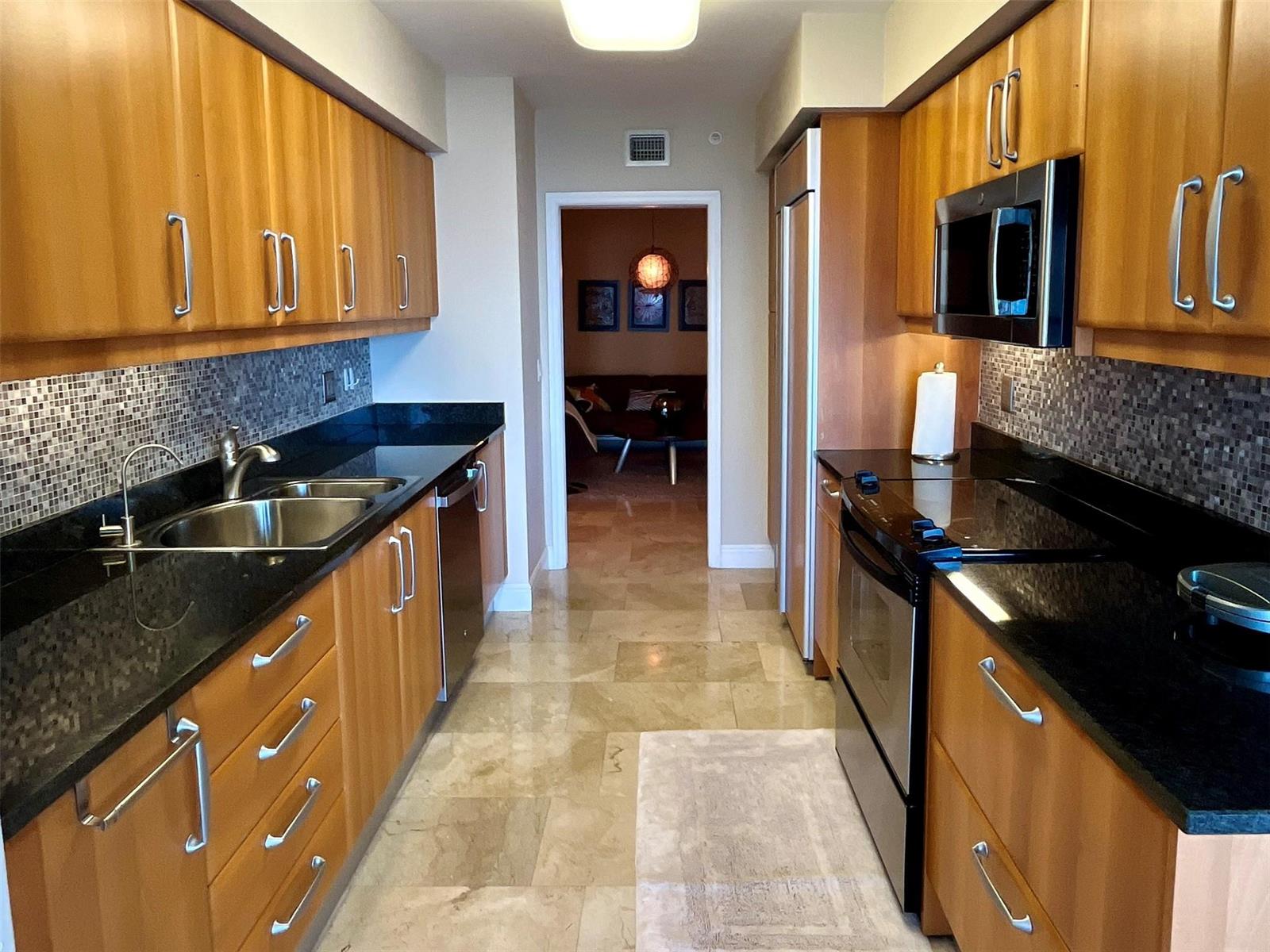 Photo of 16500 Collins  #2052, Sunny Isles Beach, Florida, 33160 - Photo 12