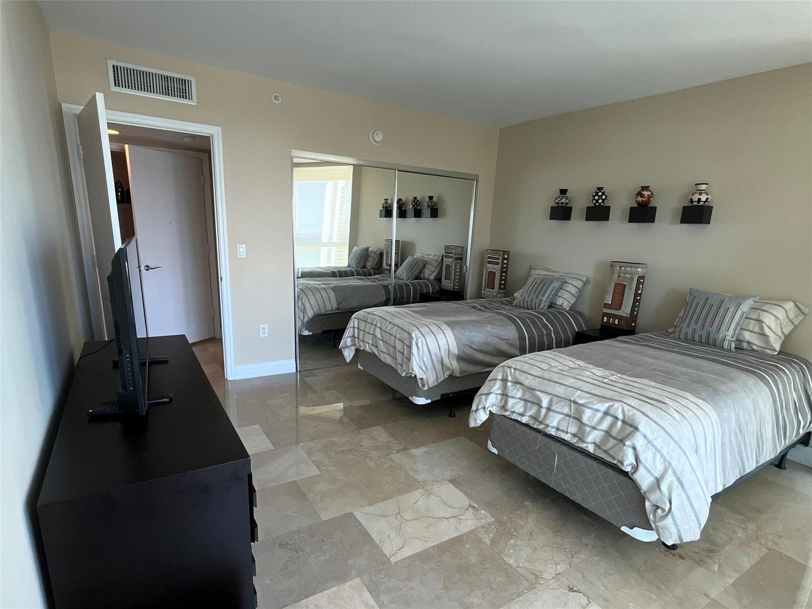 Photo of 16500 Collins  #2052, Sunny Isles Beach, Florida, 33160 - Photo 30