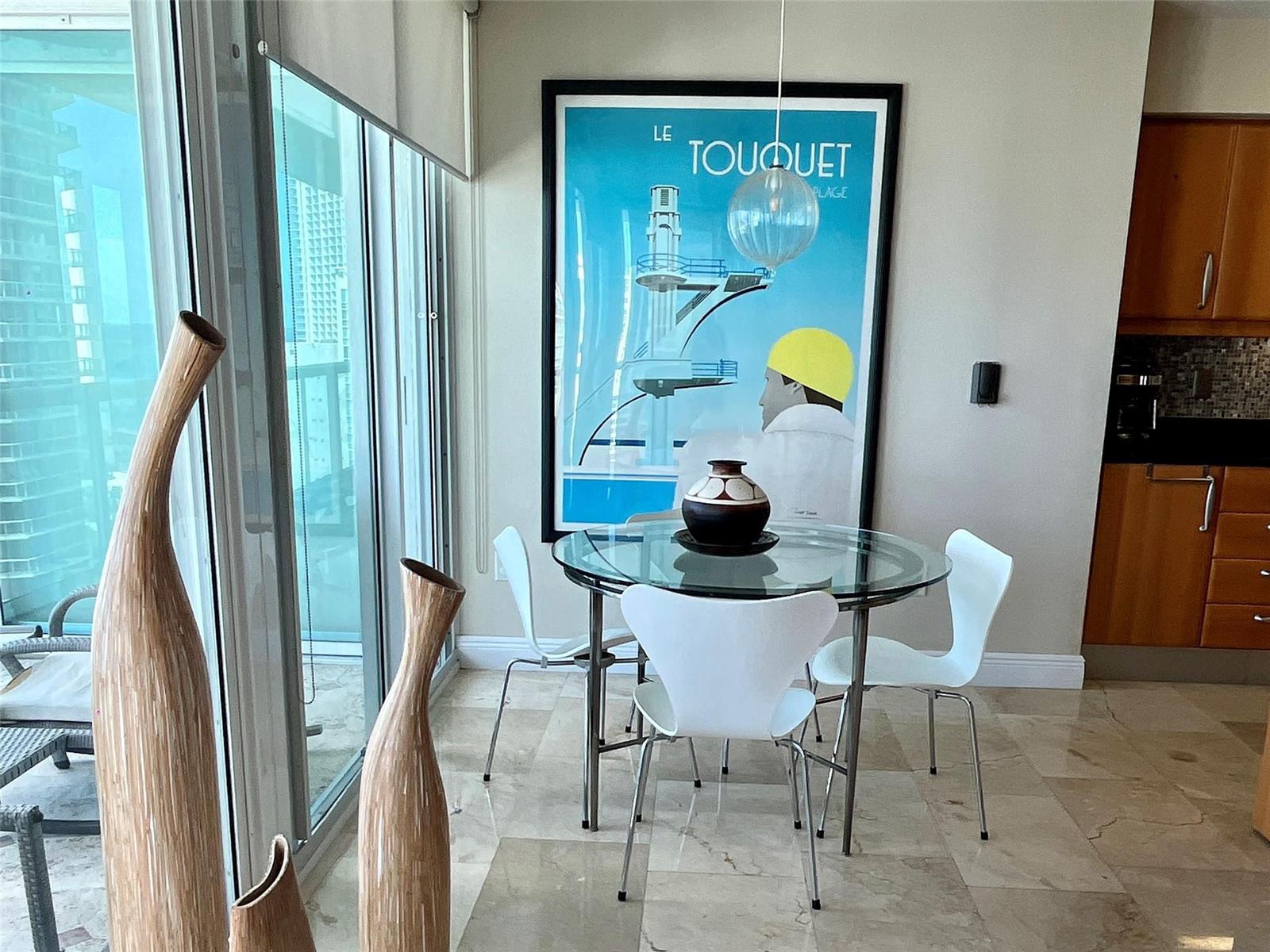 Photo of 16500 Collins  #2052, Sunny Isles Beach, Florida, 33160 - Photo 9