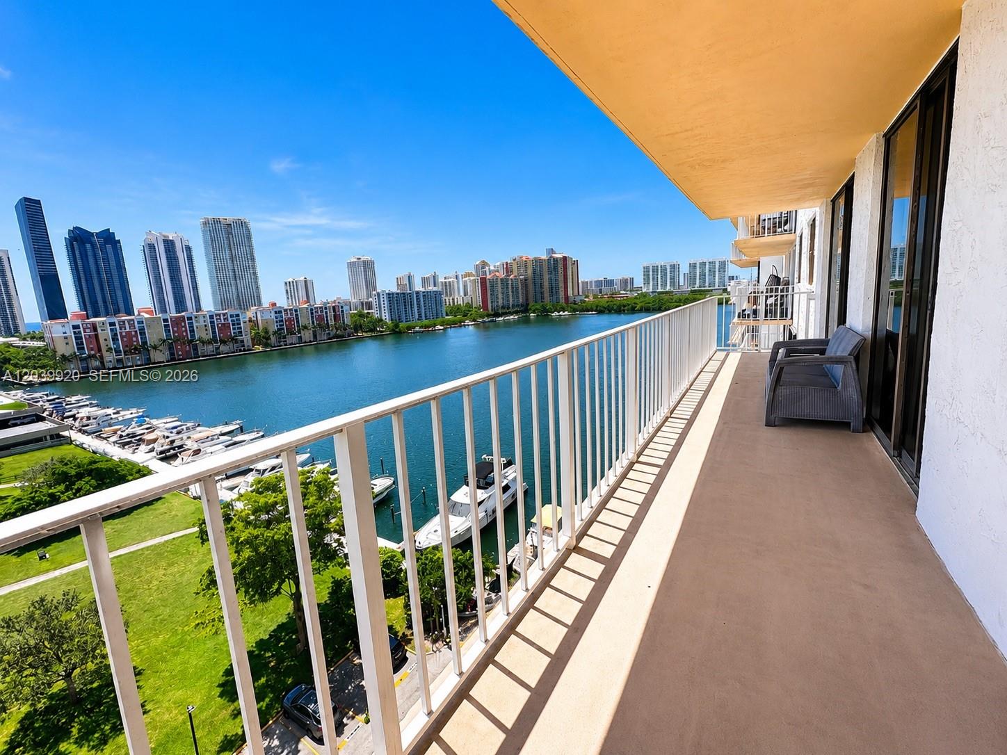 See details 1117 2 / 2 1240 sq. ft. $ 2026-06-25 0 Photo