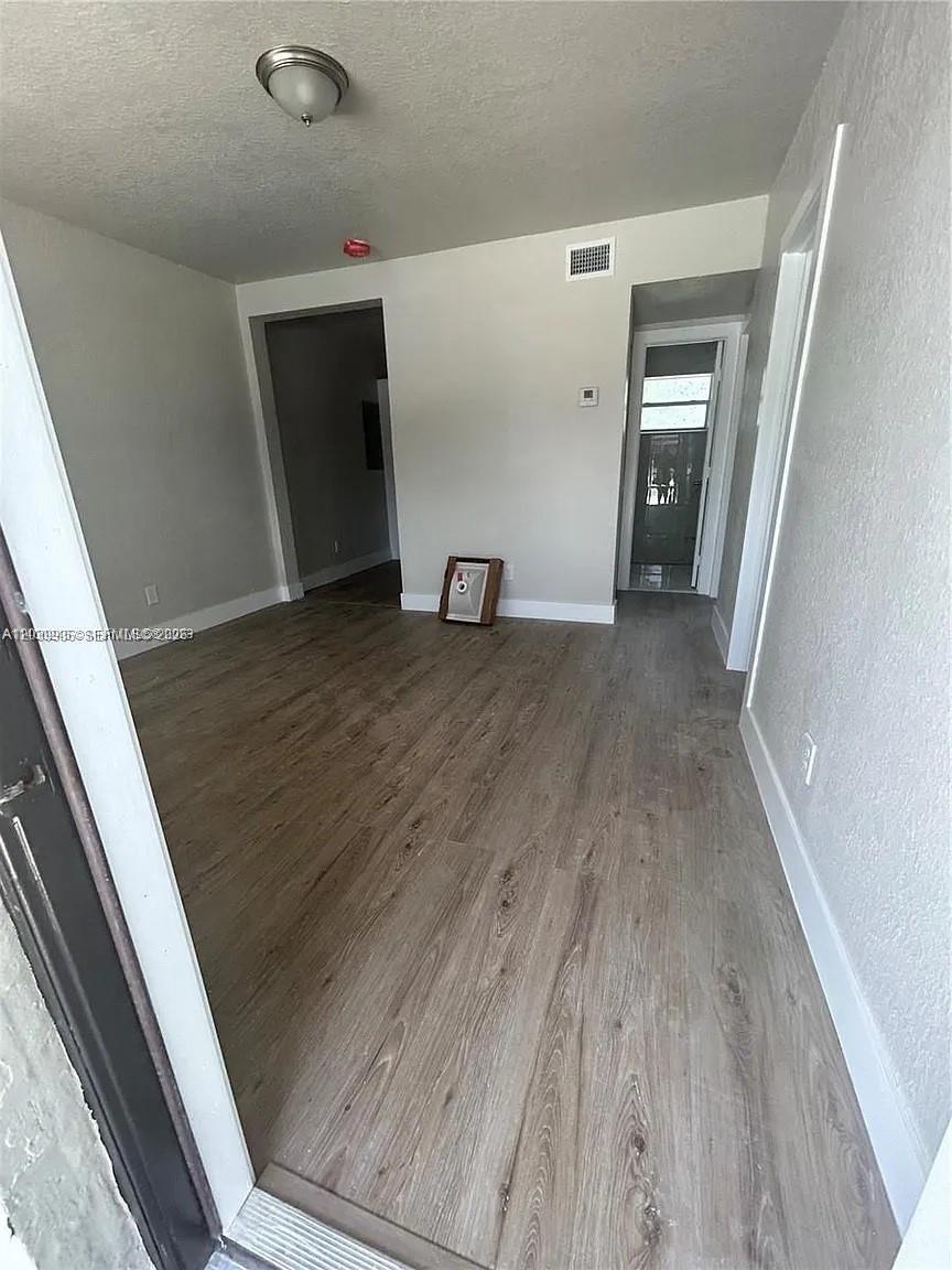 See details / 1216 sq. ft. $ 2026-06-19 0 Photo