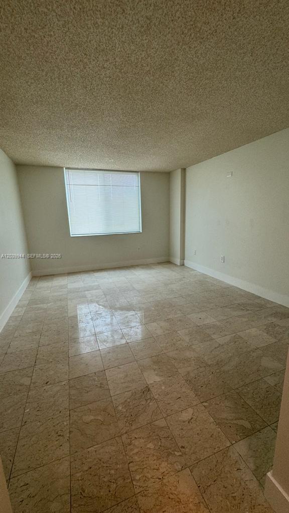 201 2 / 2 1150 sq. ft. $ 2026-06-19 0 Photo