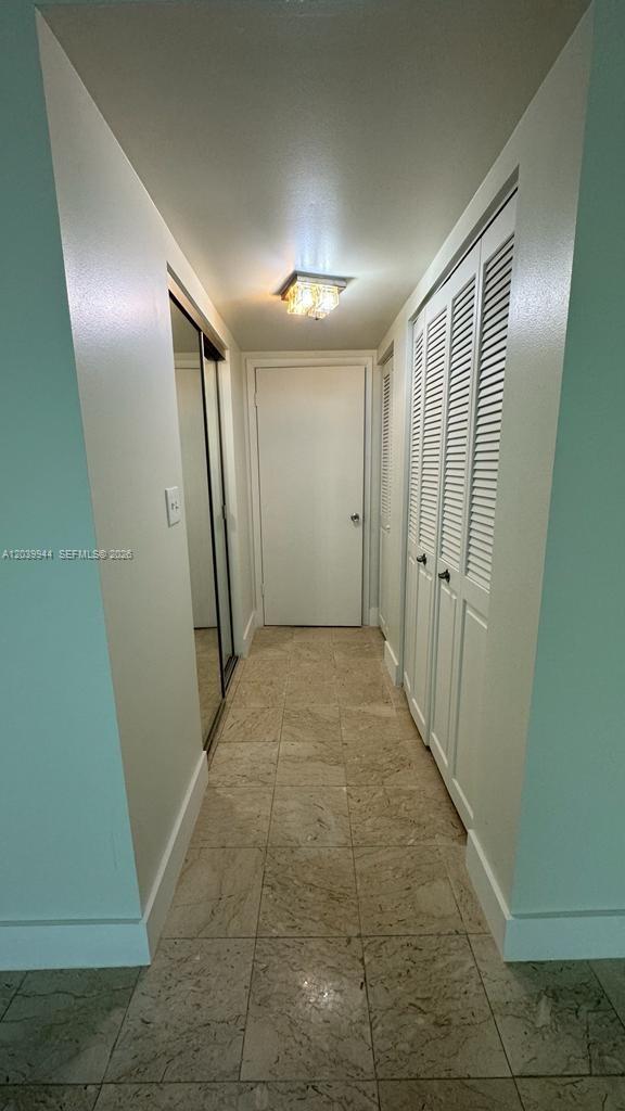 201 2 / 2 1150 sq. ft. $ 2026-06-19 0 Photo